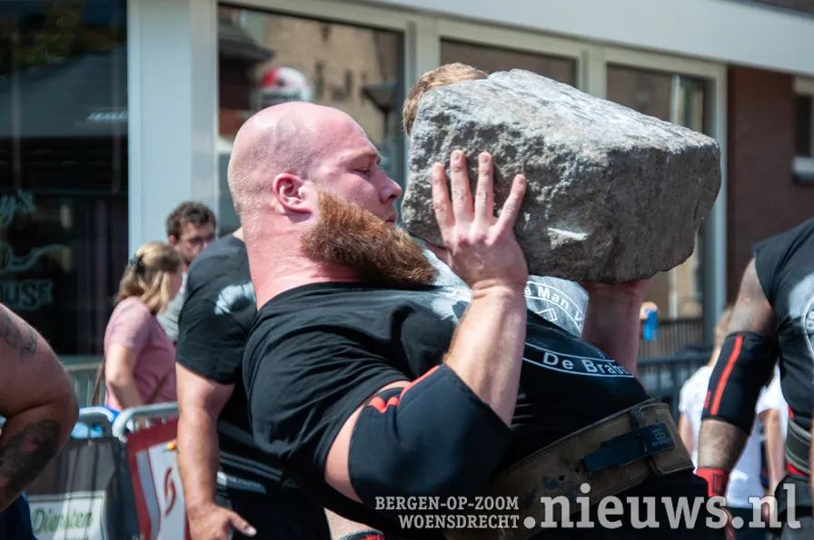 20230702 jkr oss sterkste man bw 001