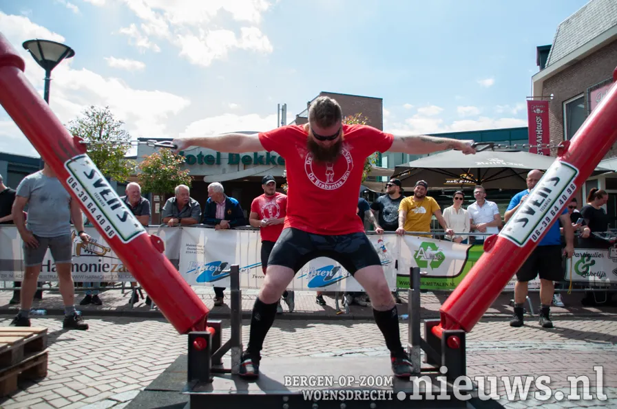 20230702 jkr oss sterkste man bw 009