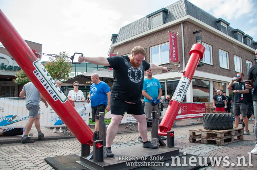 20230702 jkr oss sterkste man bw 012