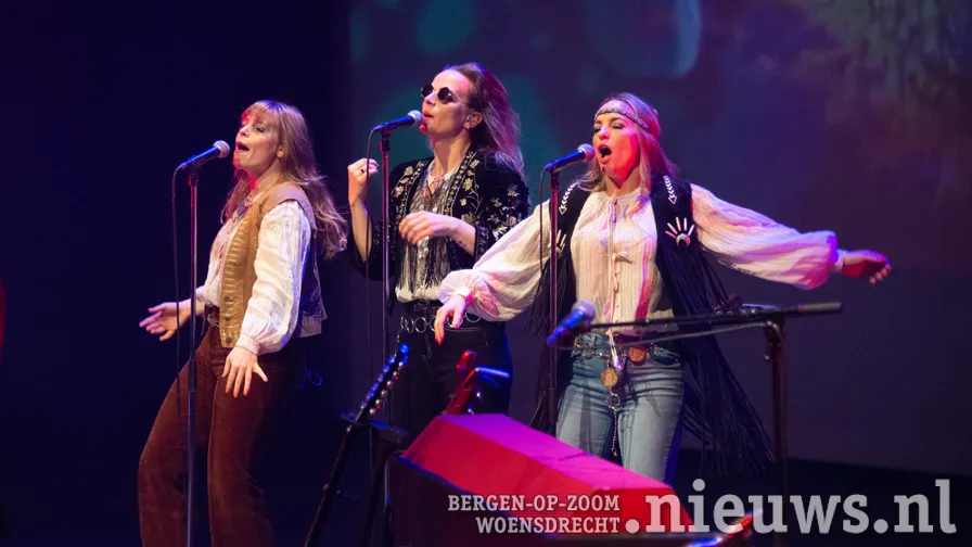 20231125 jkr hoo kloosterhof bentleys 010