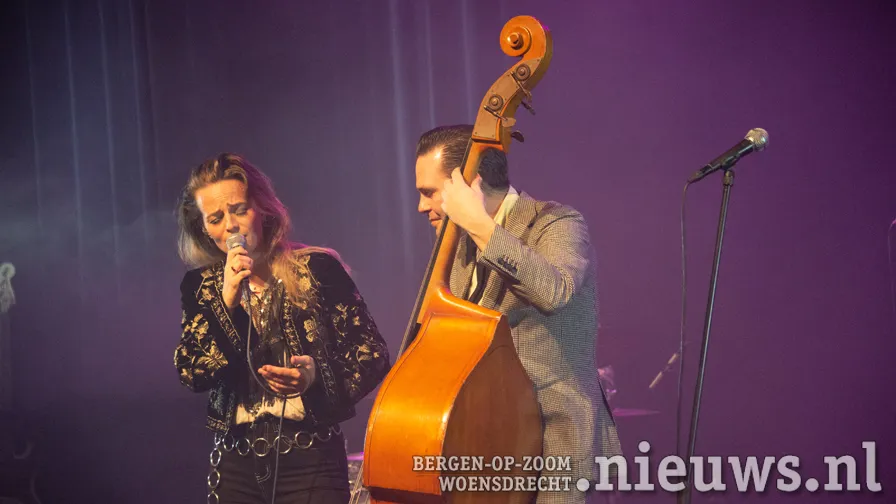 20231125 jkr hoo kloosterhof bentleys 012