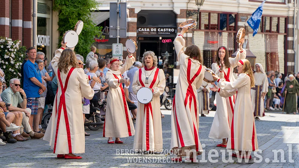 maria ommegang bergenopzoom 2023 10