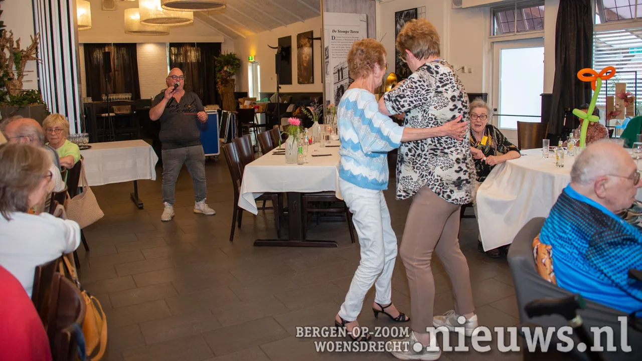 De voetjes van de vloer