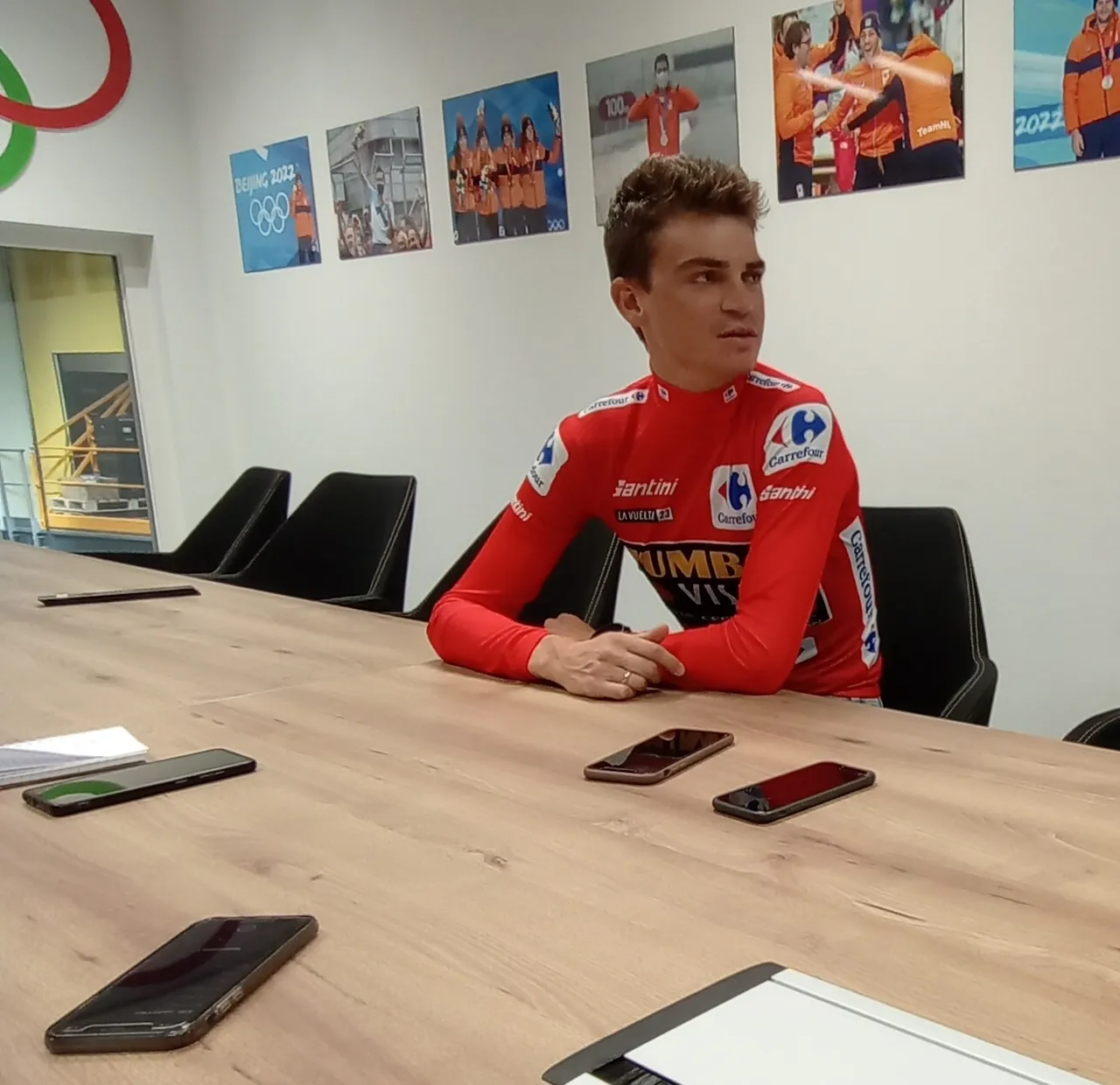 Kuss answers press questions at Jumbo-Visma headquarters