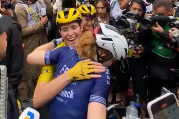 Vollering congratulates Pieterse