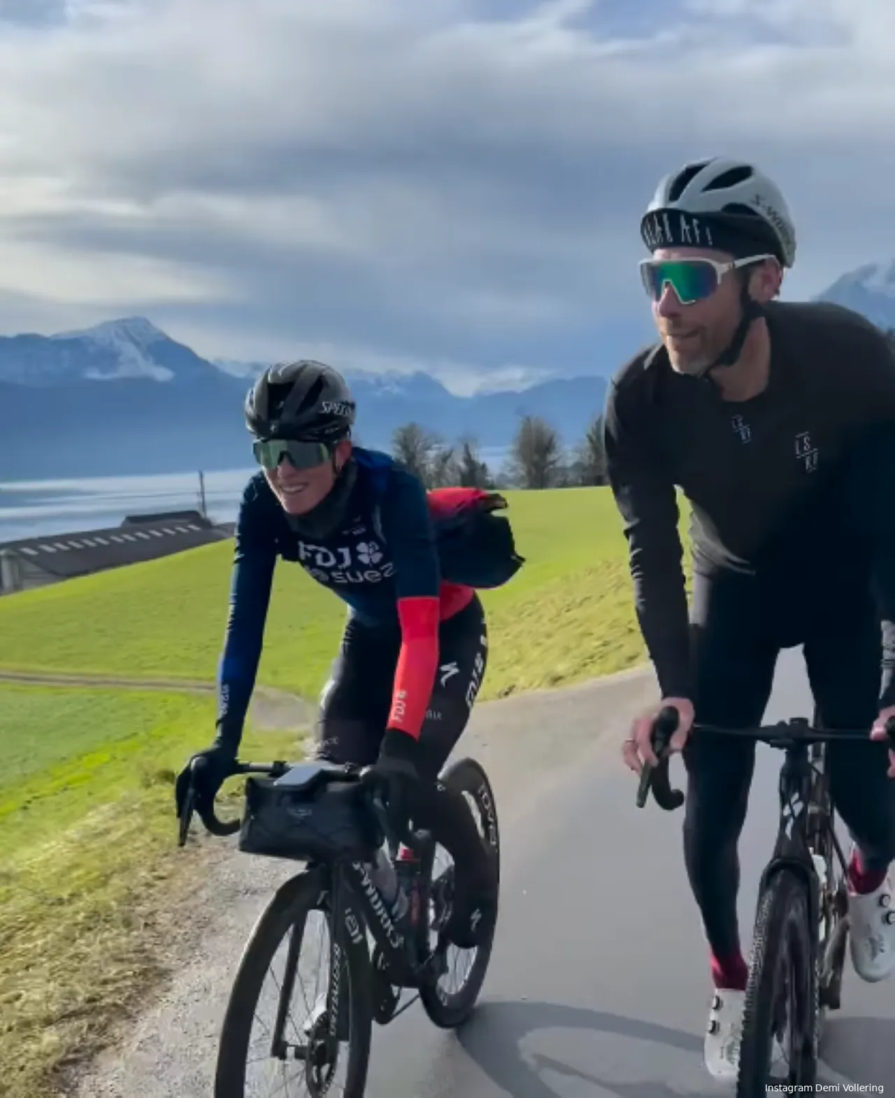 National coach Laurens ten Dam stopped by in Switzerland to train with Vollering