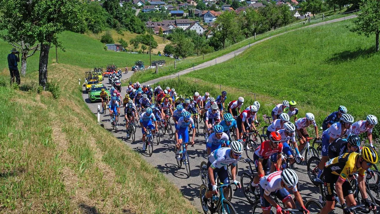 Cycling Race