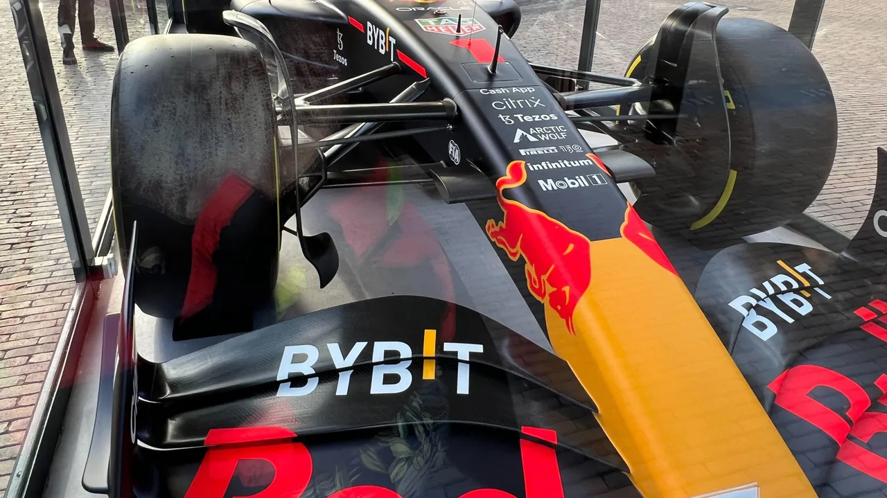 red bull auto batavia stad 2f1661941049