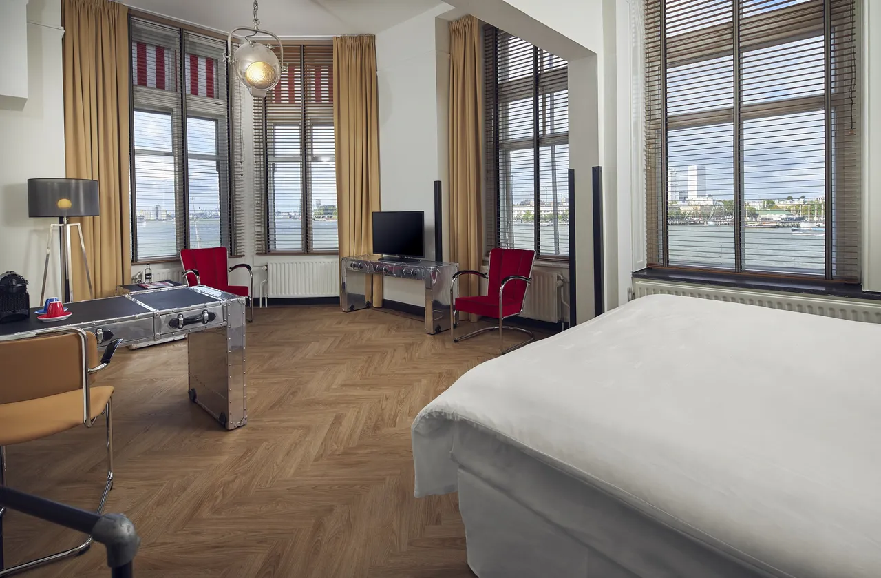 hotel new yorkf1671542729