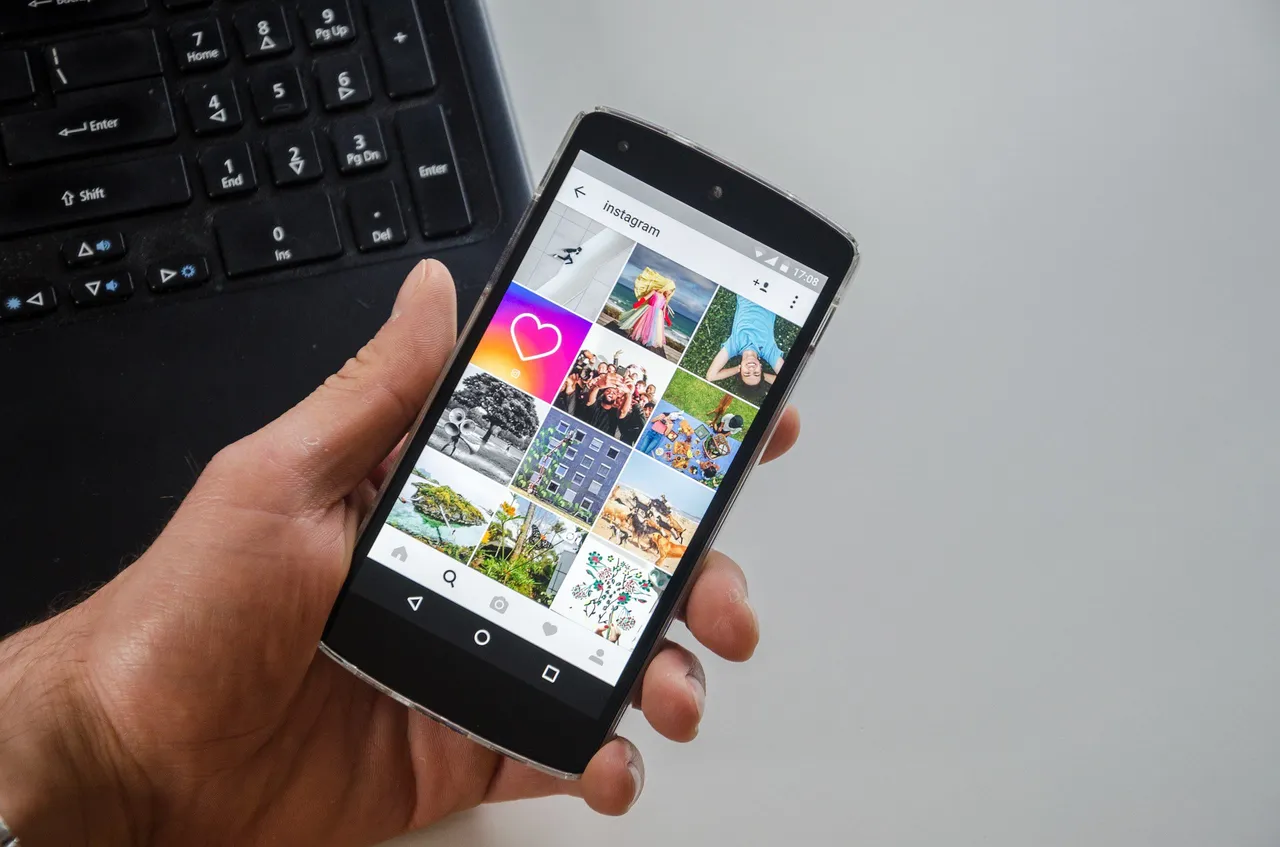 instagram 4f1615367242