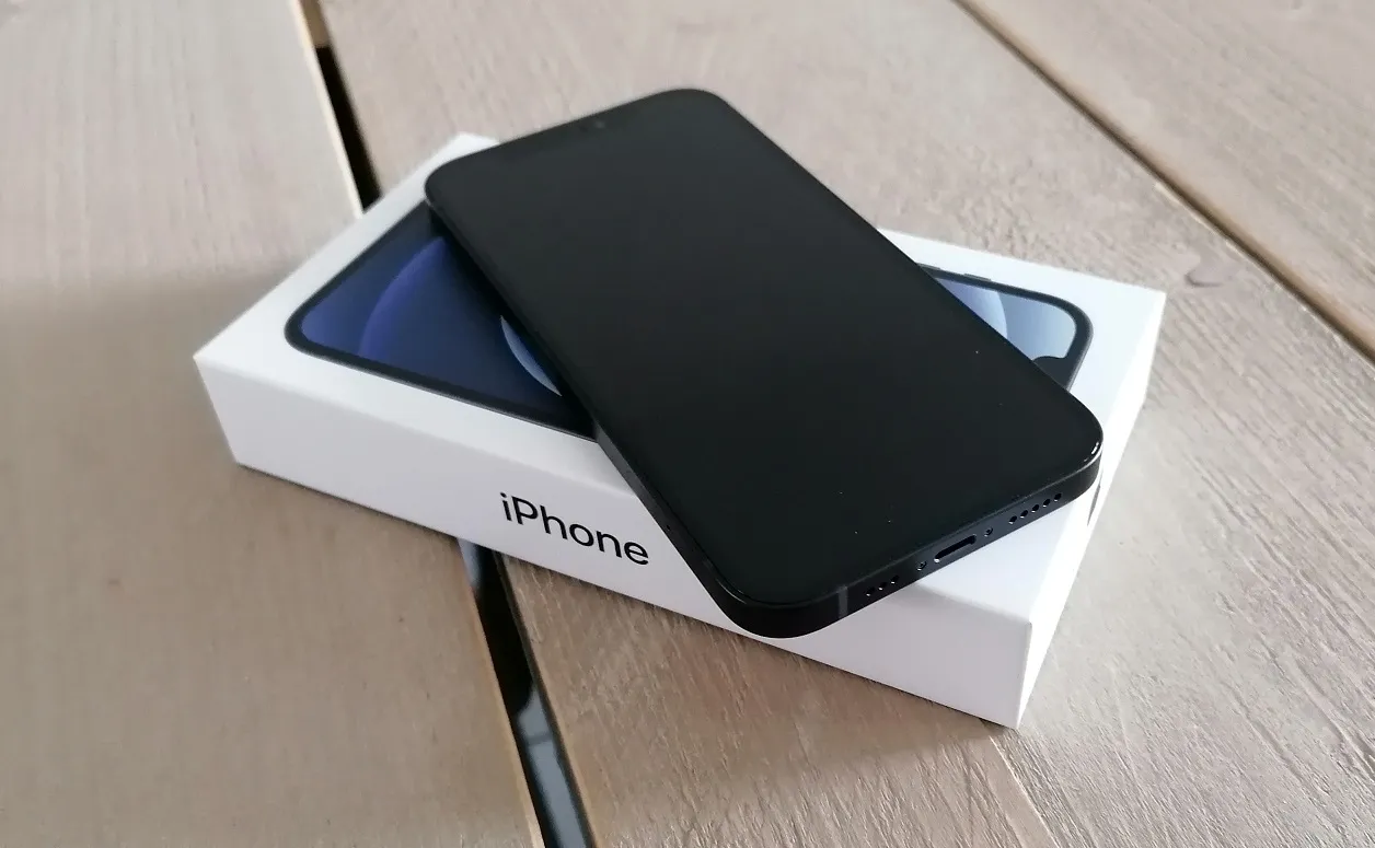 iphone 12 7f1603362873