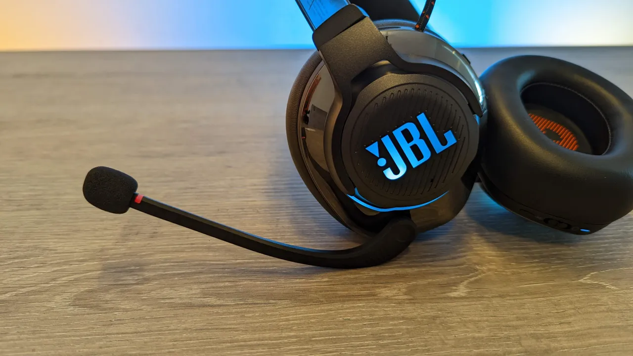 jbl quantum 810 5f1662477100