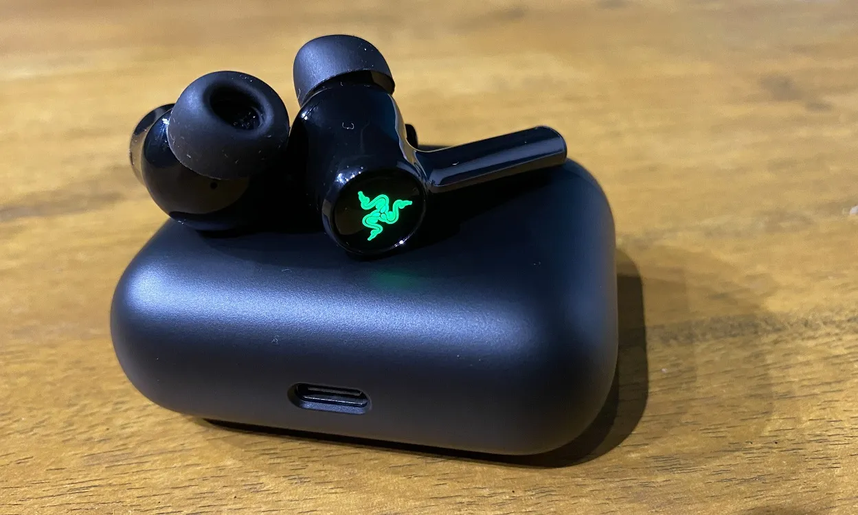 razer hammerhead hyperspeed 4f1677404101