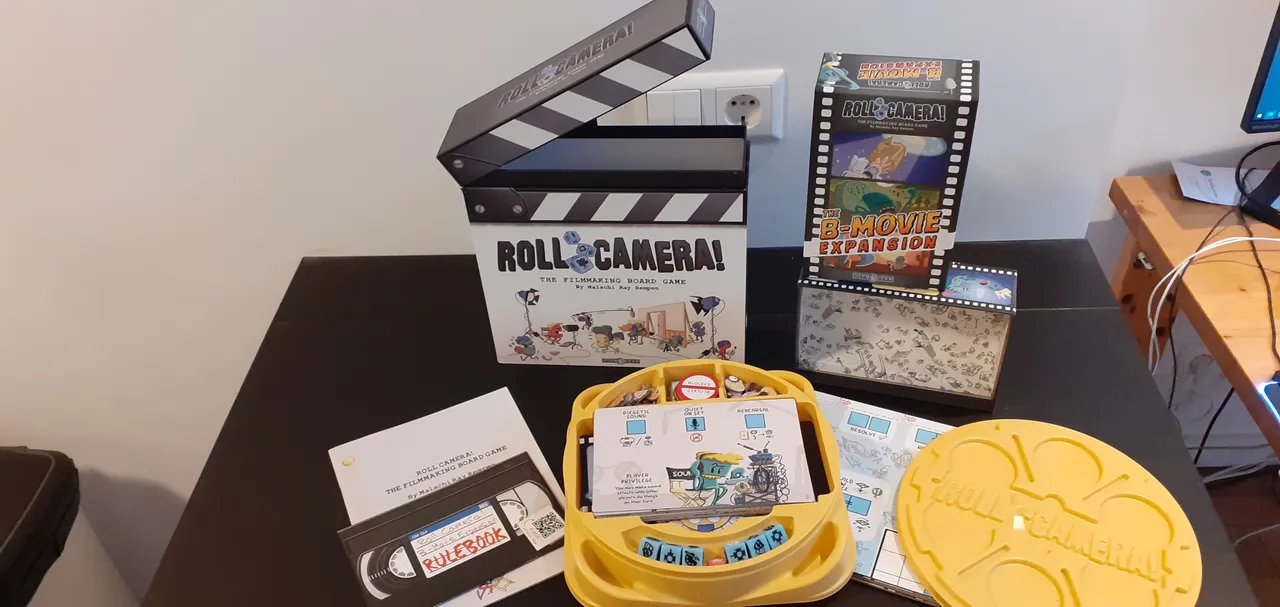 roll camera b movie alles in een doosf1666431370