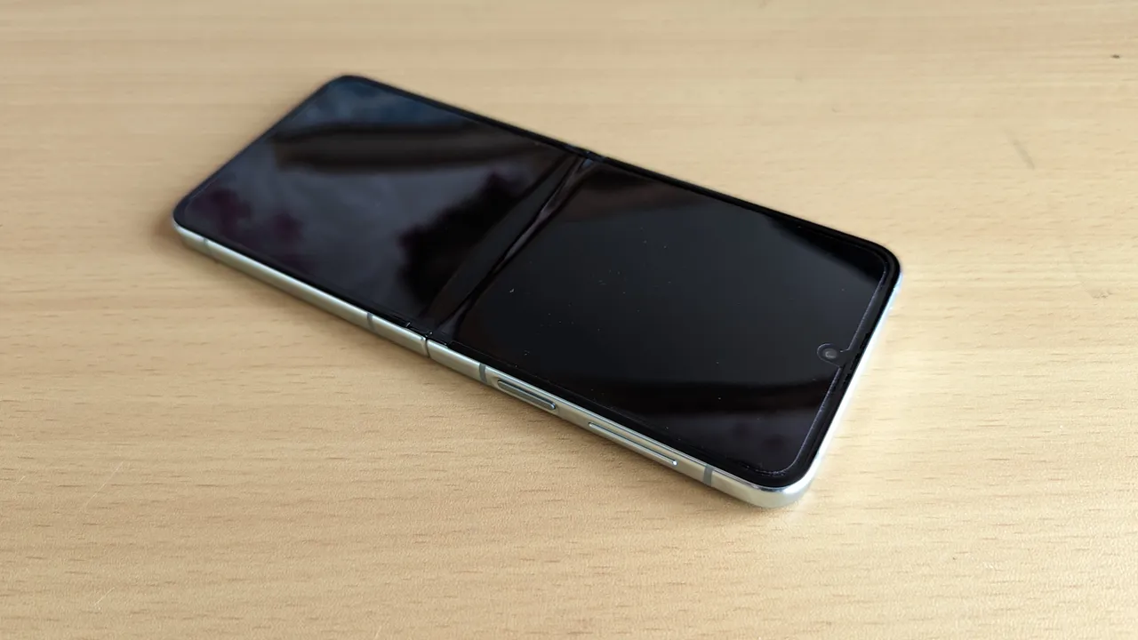 samsung galaxy z flip 5 3f1698419589