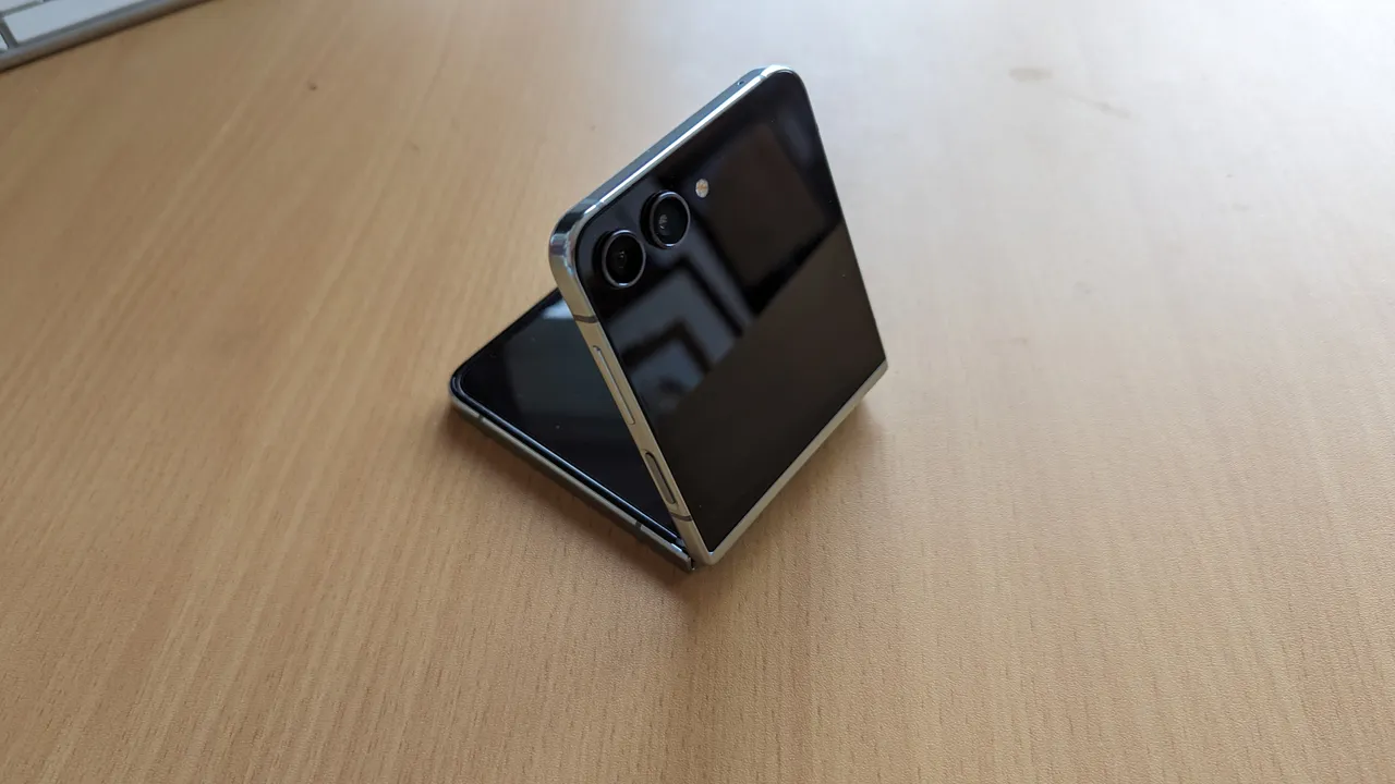 samsung galaxy z flip 5 7f1698419948