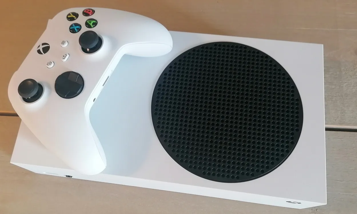 xbox series s 4f1605170266