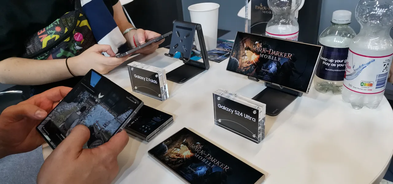 Dark and Darker MOBILE Game On.