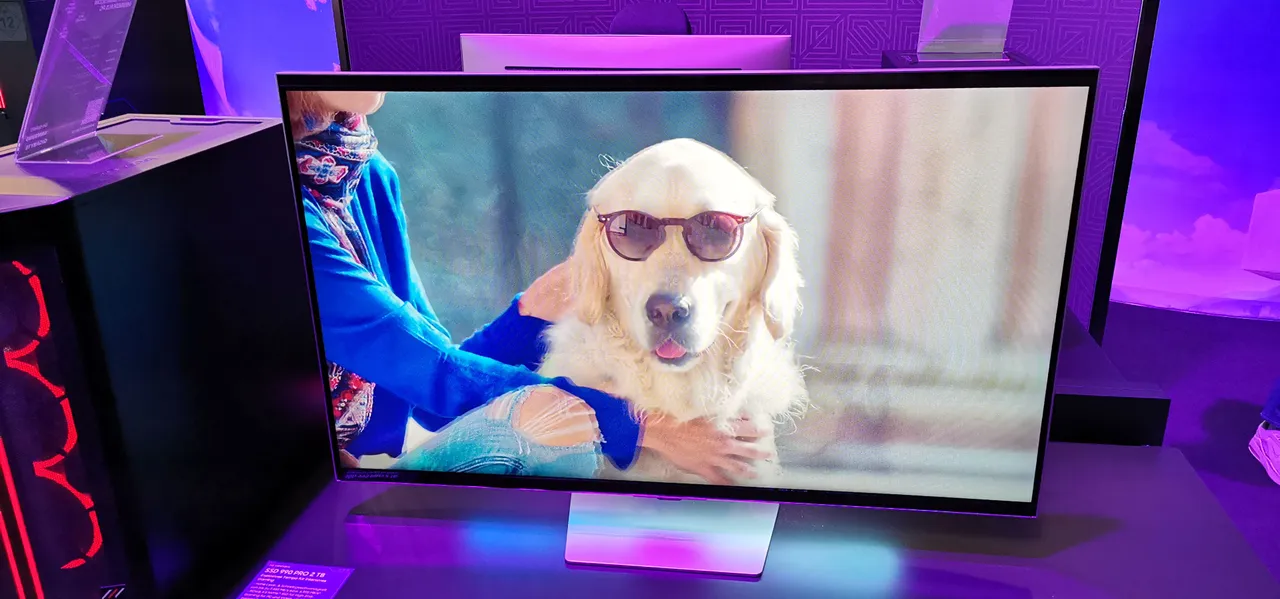 Samsung Odyssey 3D monitor op Gamescom 2024