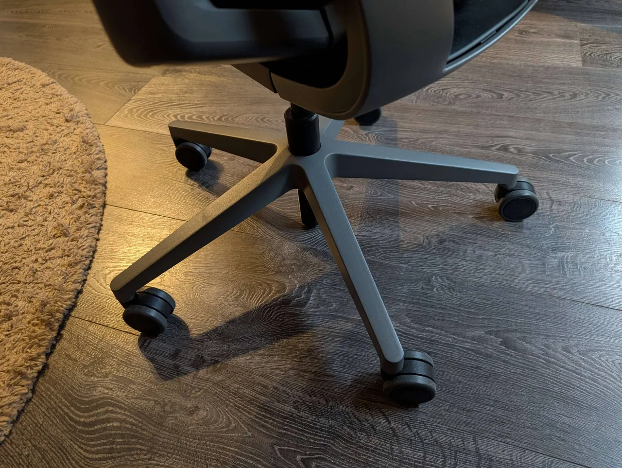 steelcase gesture 6
