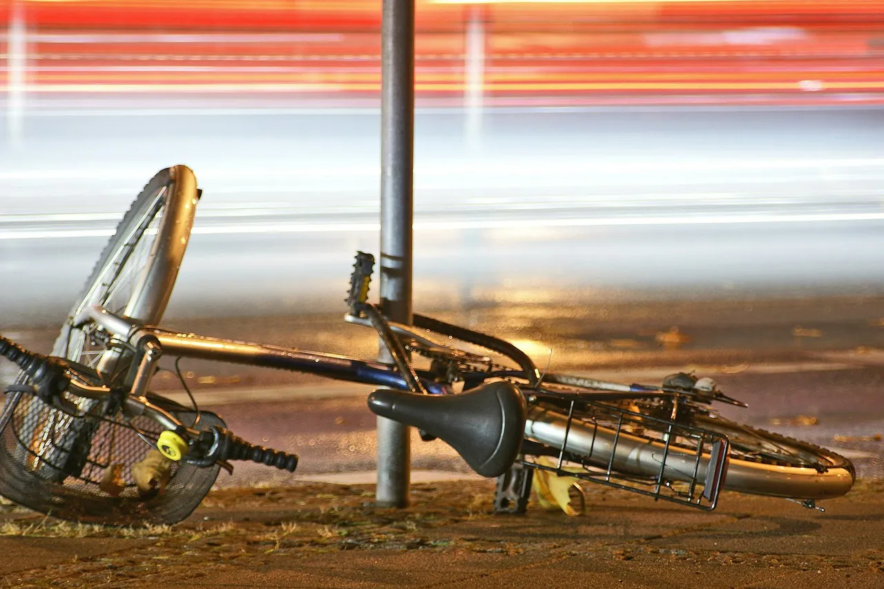 bicycle 376745 1920