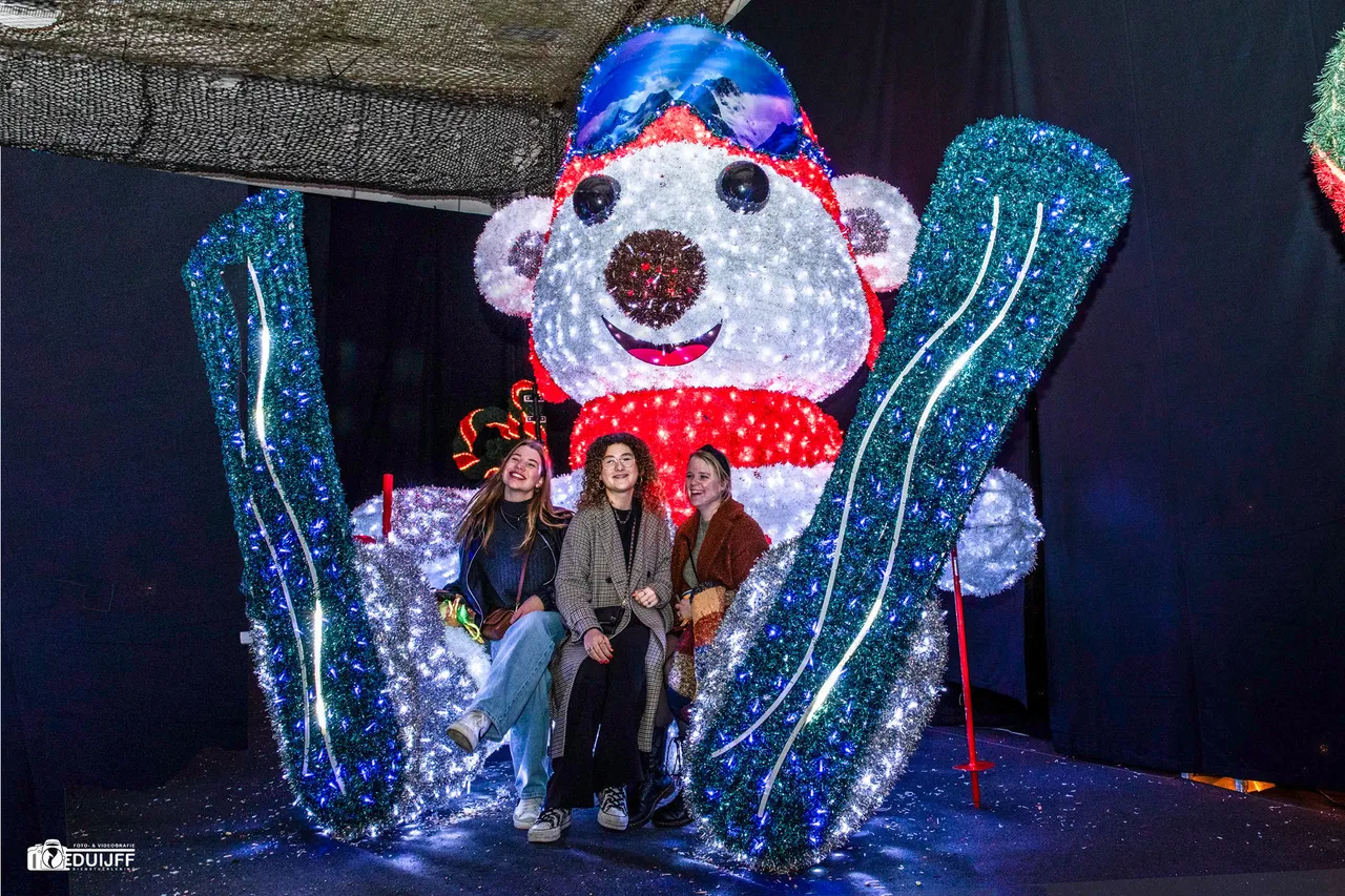 drie dames lichtjes art