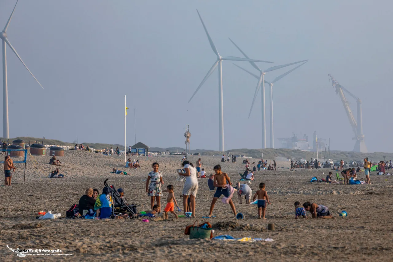 familie op strand