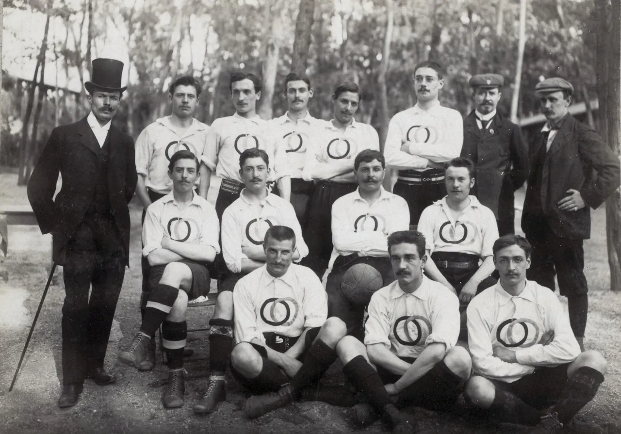 france football 1900