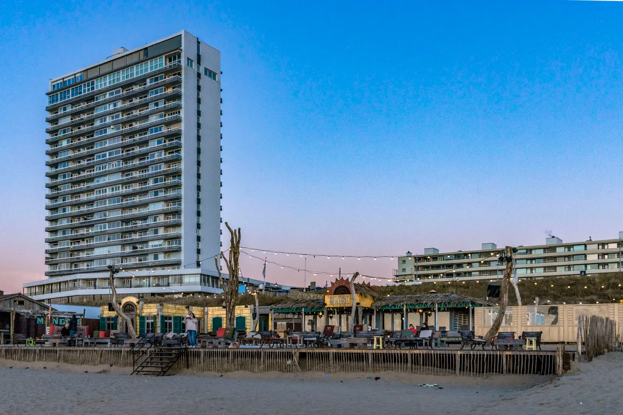 mango strandpaviljoen