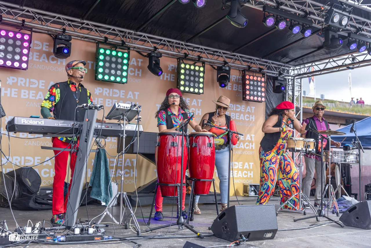 ART latin band