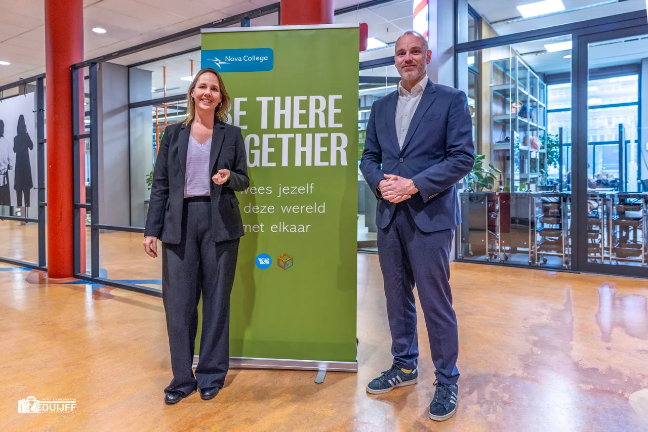 Annemieke van Ede &amp; Bas van Leeuwen