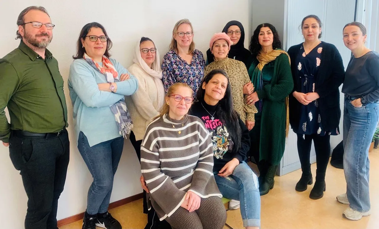 kirsten cleij heeft na acht jaar afscheid genomen als coordinator van het project bezoekvrouwen en mannen foto stichting piezo