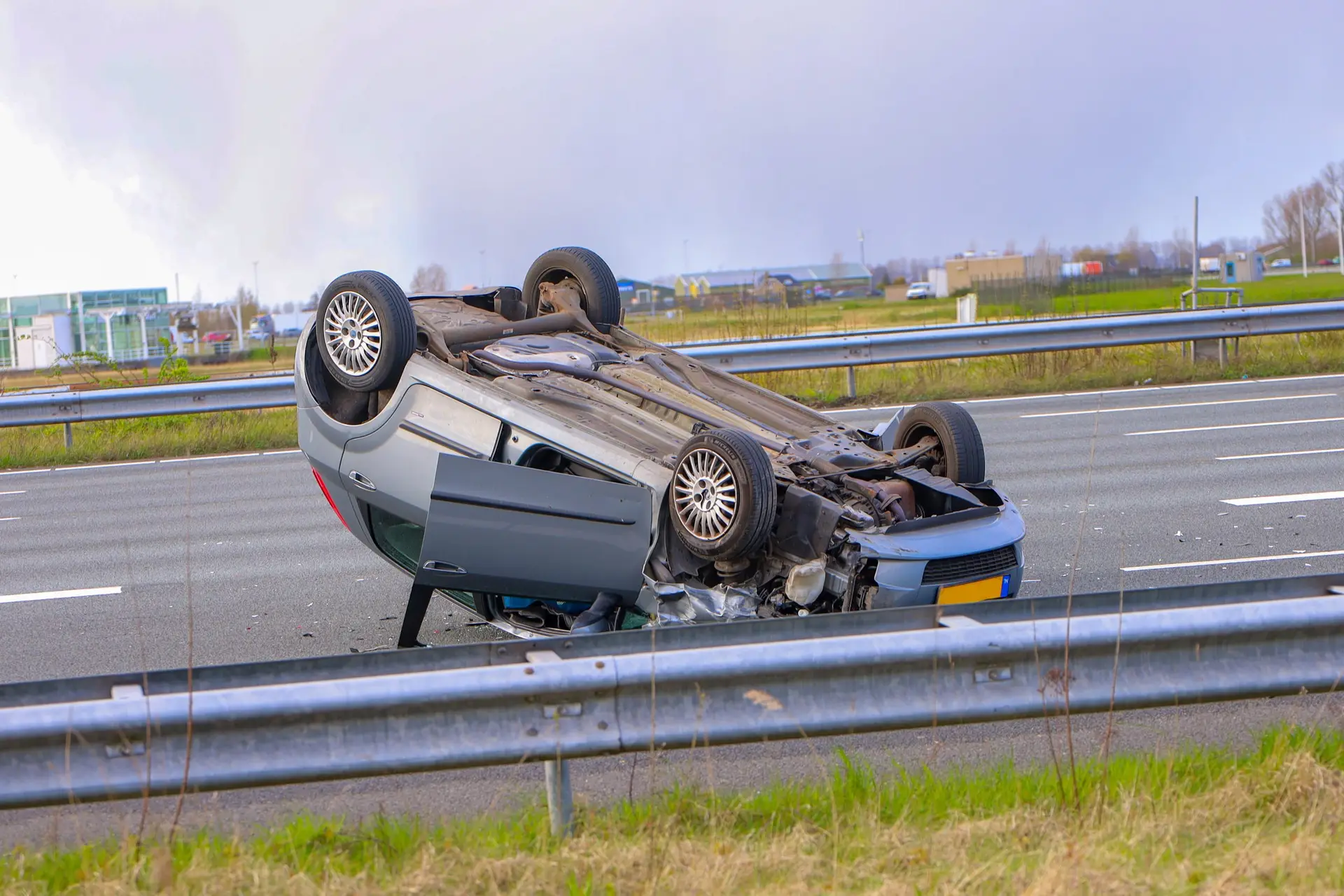 auto ongeval schiphol1 scaled