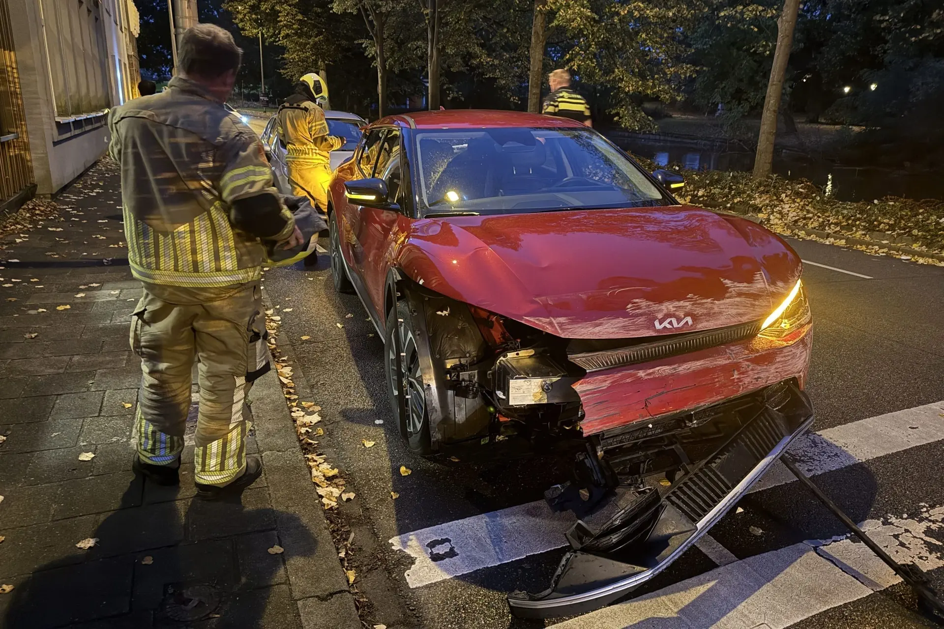 kia crasht gouda scaled