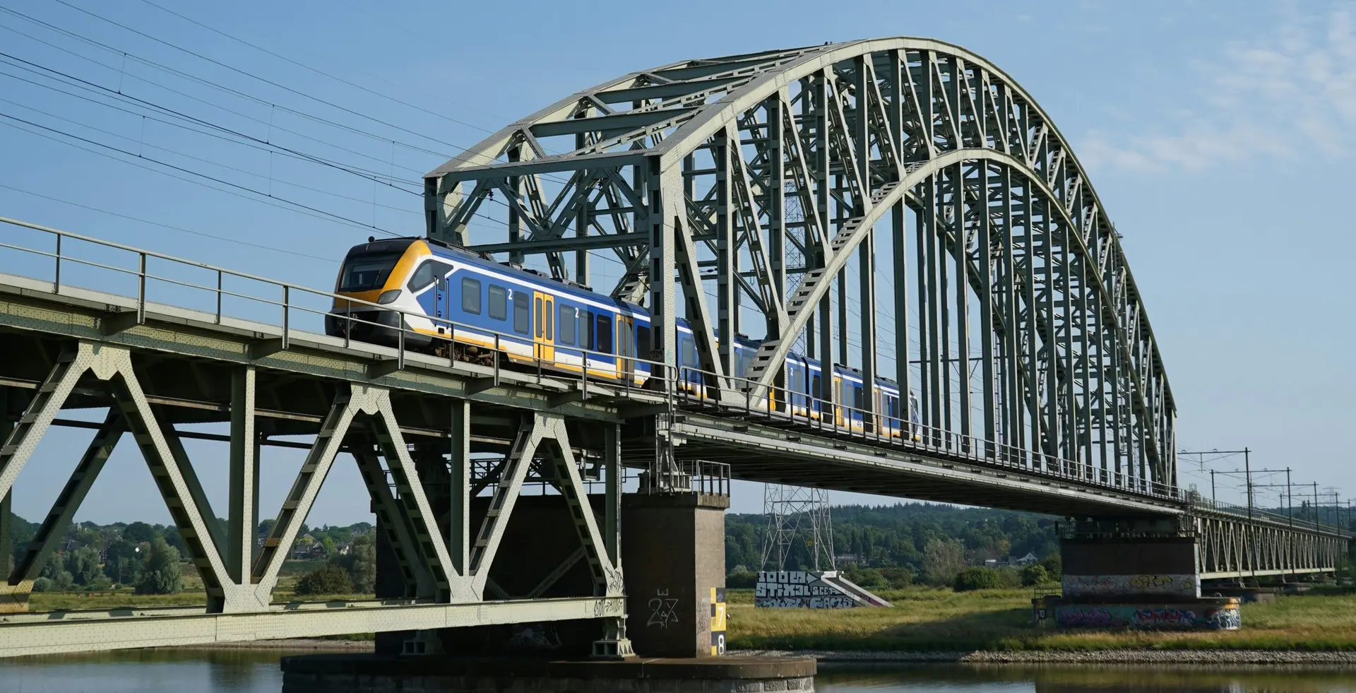 trein rotterdam scaled