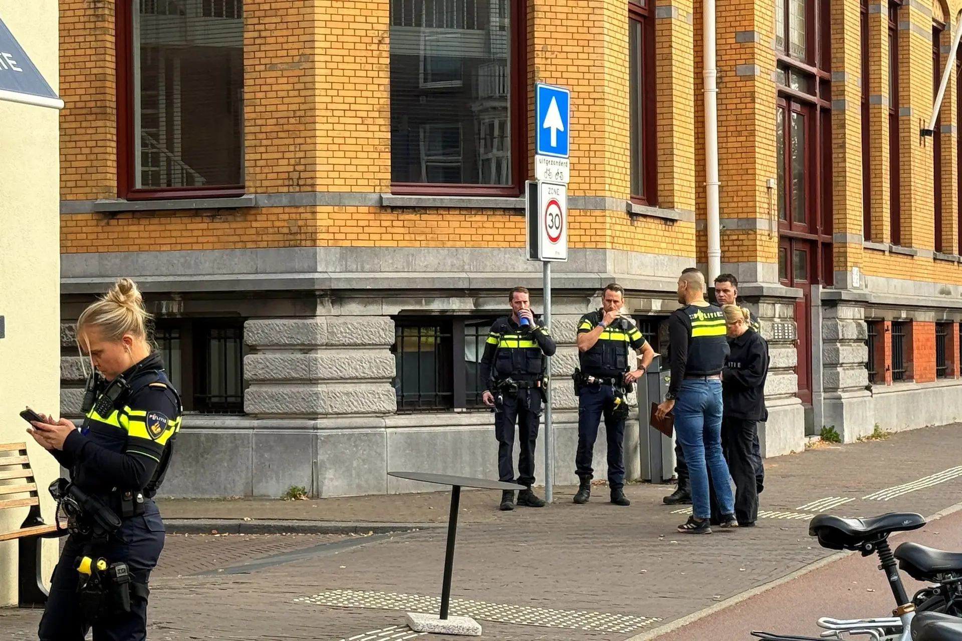 vrouw 18 gestoken den haag scaled