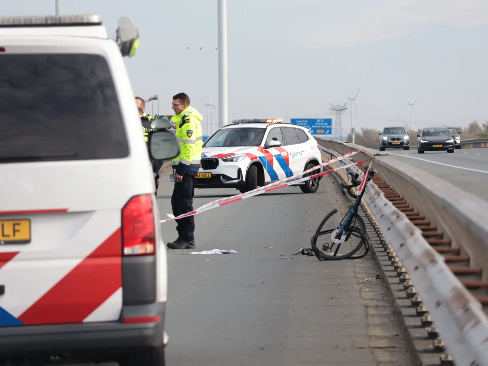 wielrenner zwaargewond almere scaled