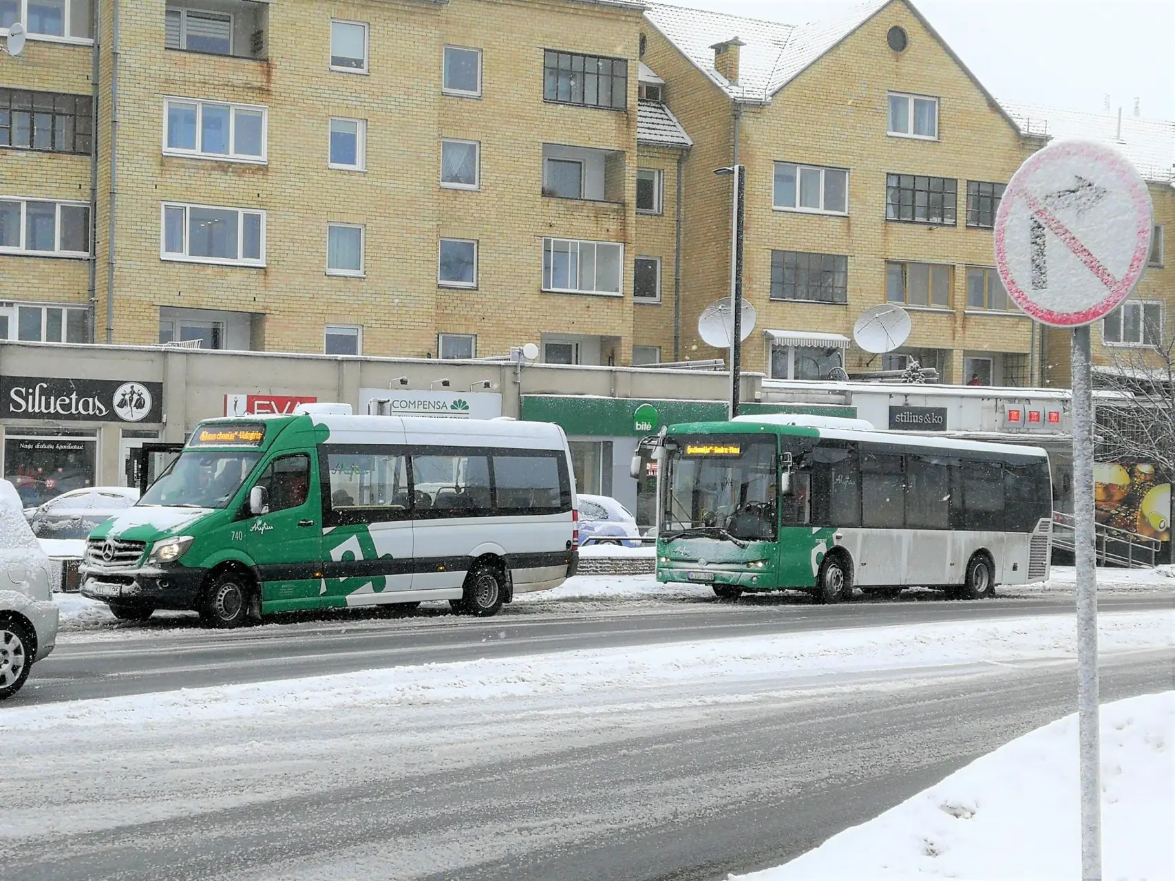 301e1718