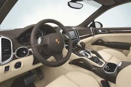alytausgidas 4758 zoomed porsche cayenne 1341010119282191600x10601