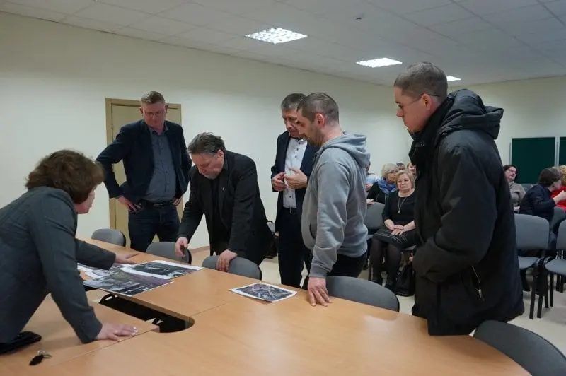 alytausgidas diskusija del v mirono paminklo
