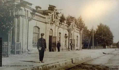 alytausgidas gelezinkelio stotis11