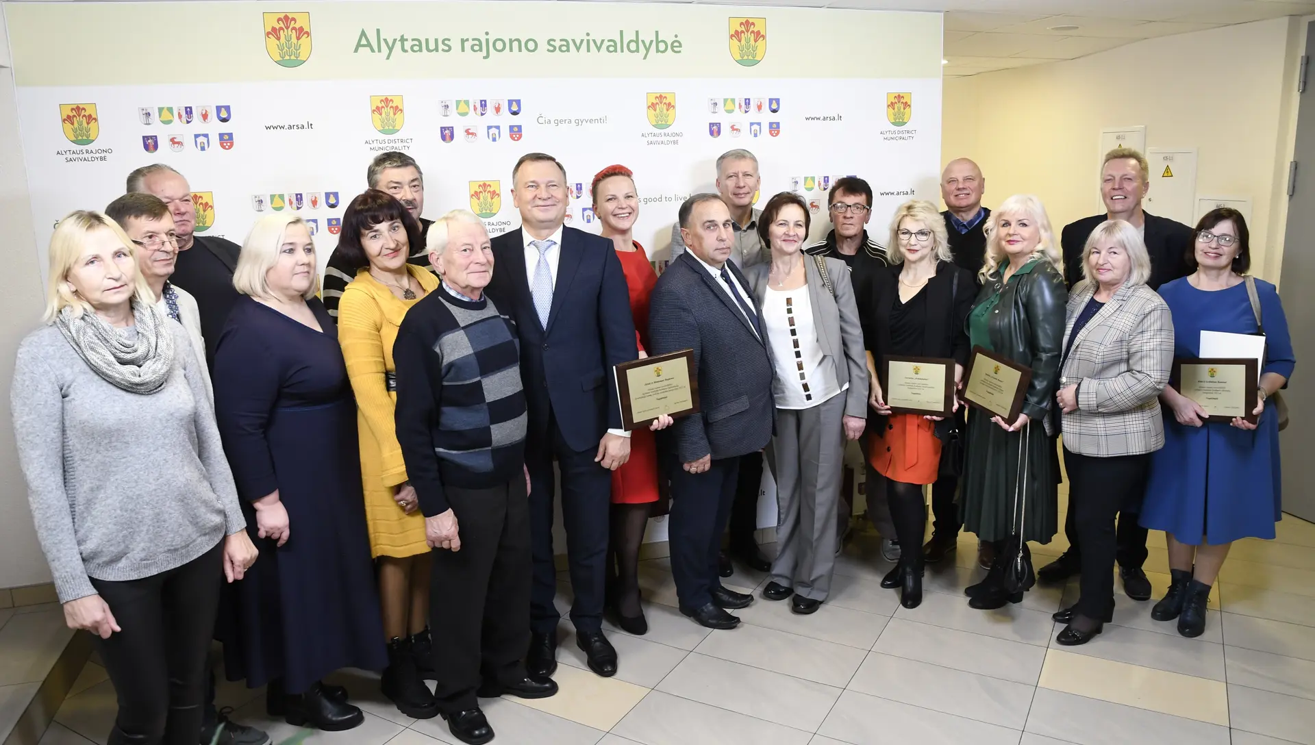 aplinkos tvarkymo konkurso dalyviai rajono meras algirdas vrubliauska i