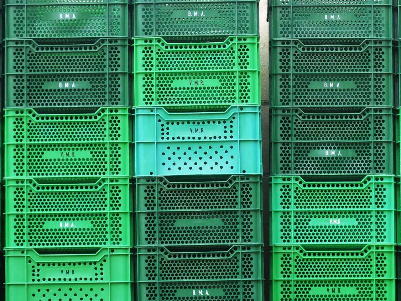 boxes 1049170 1280