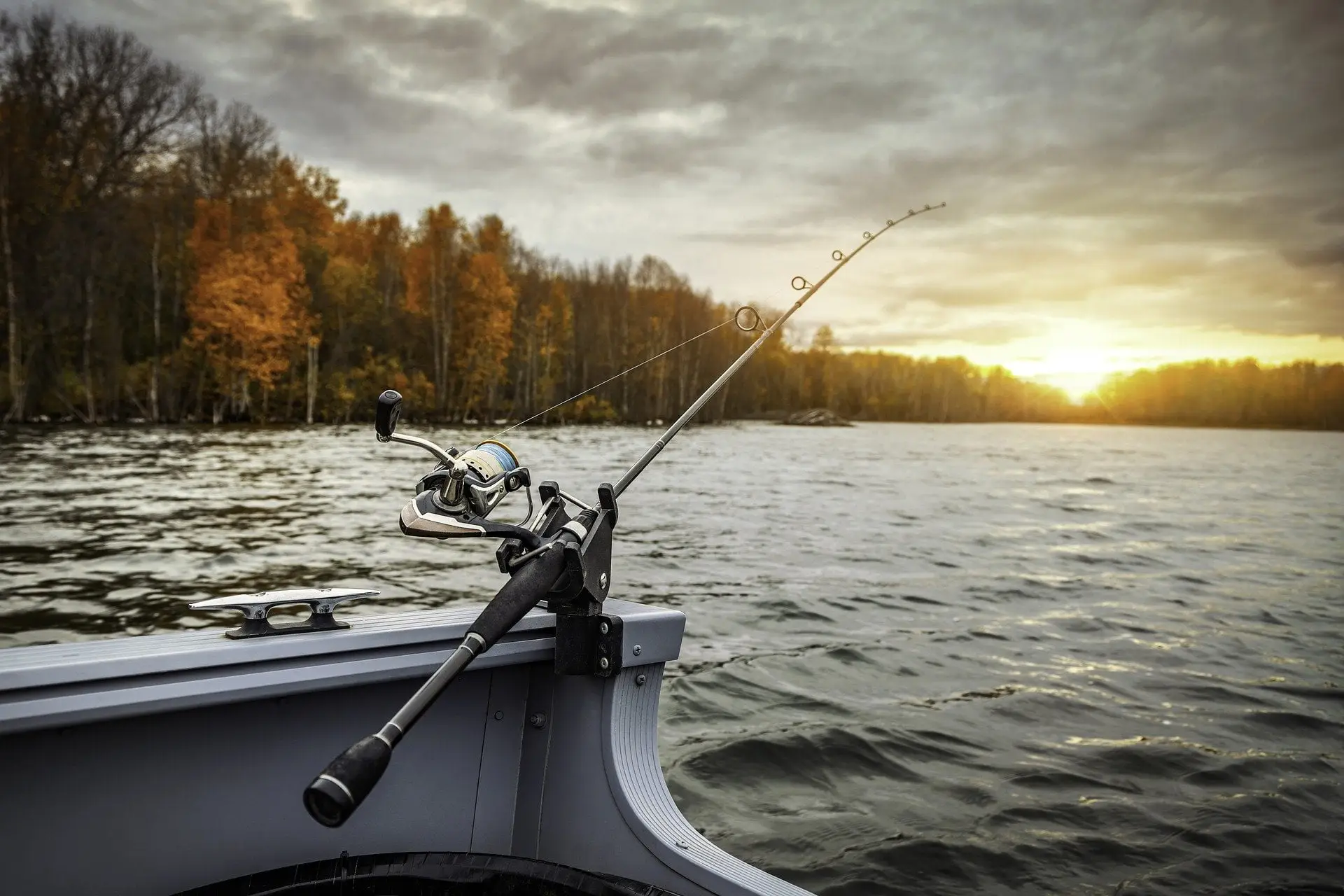 fishing boat 5541327 1920