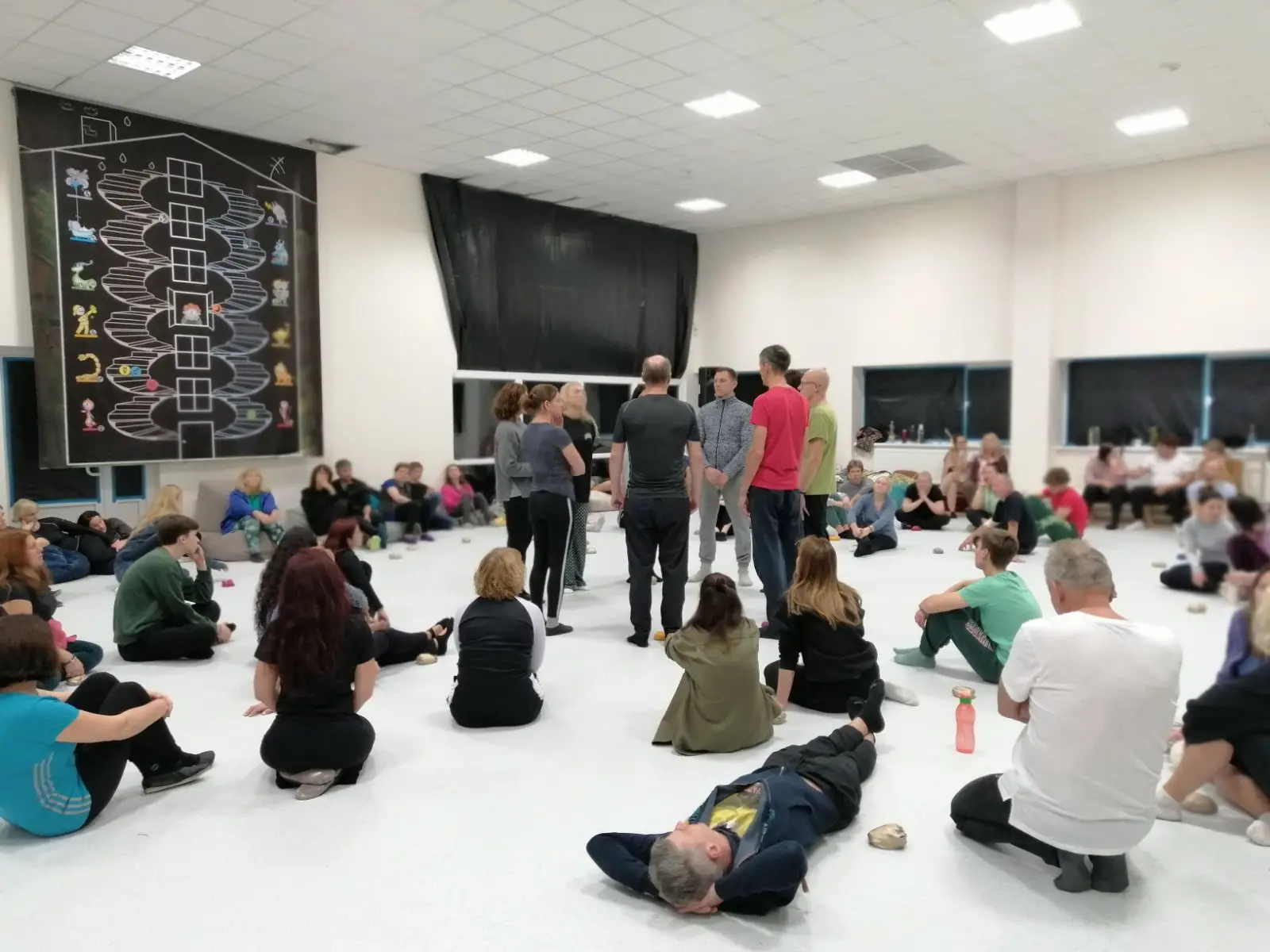 joga straipsniui ir