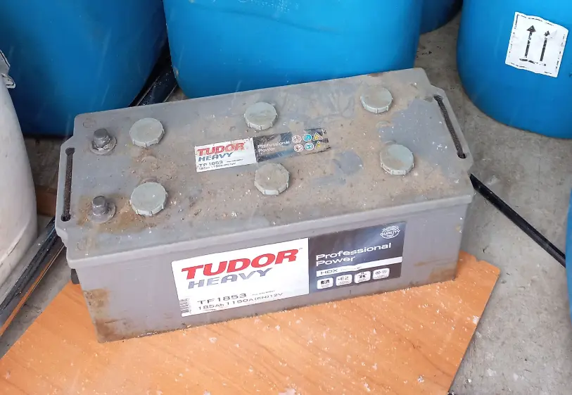 r1