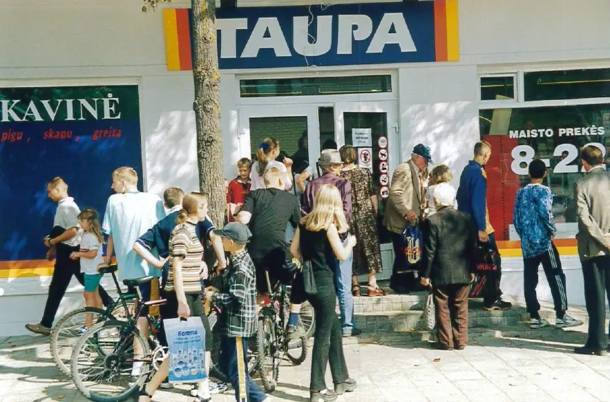 taupa ir zmoniu eile nuotr