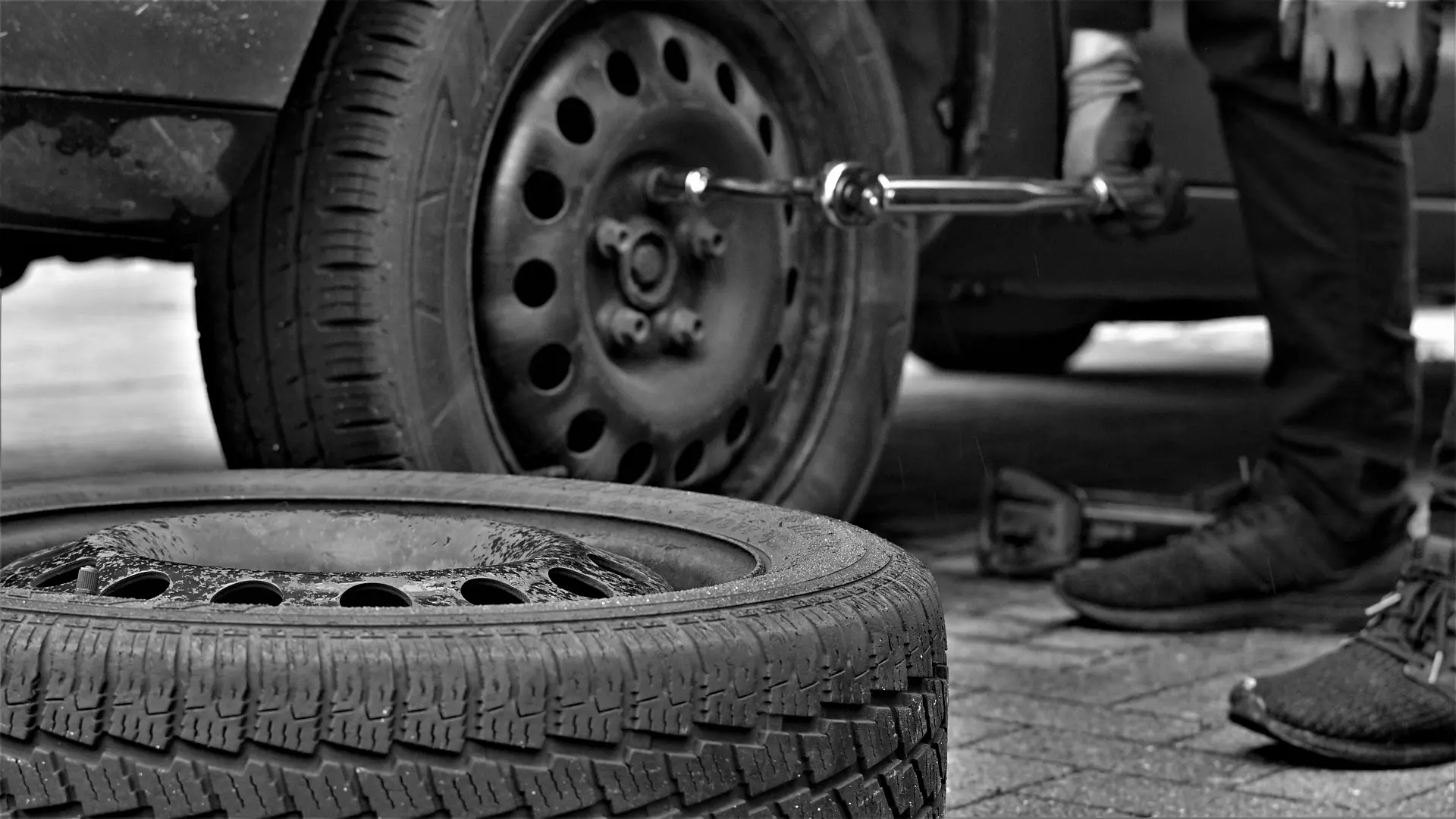 winter tires 4664205 1920