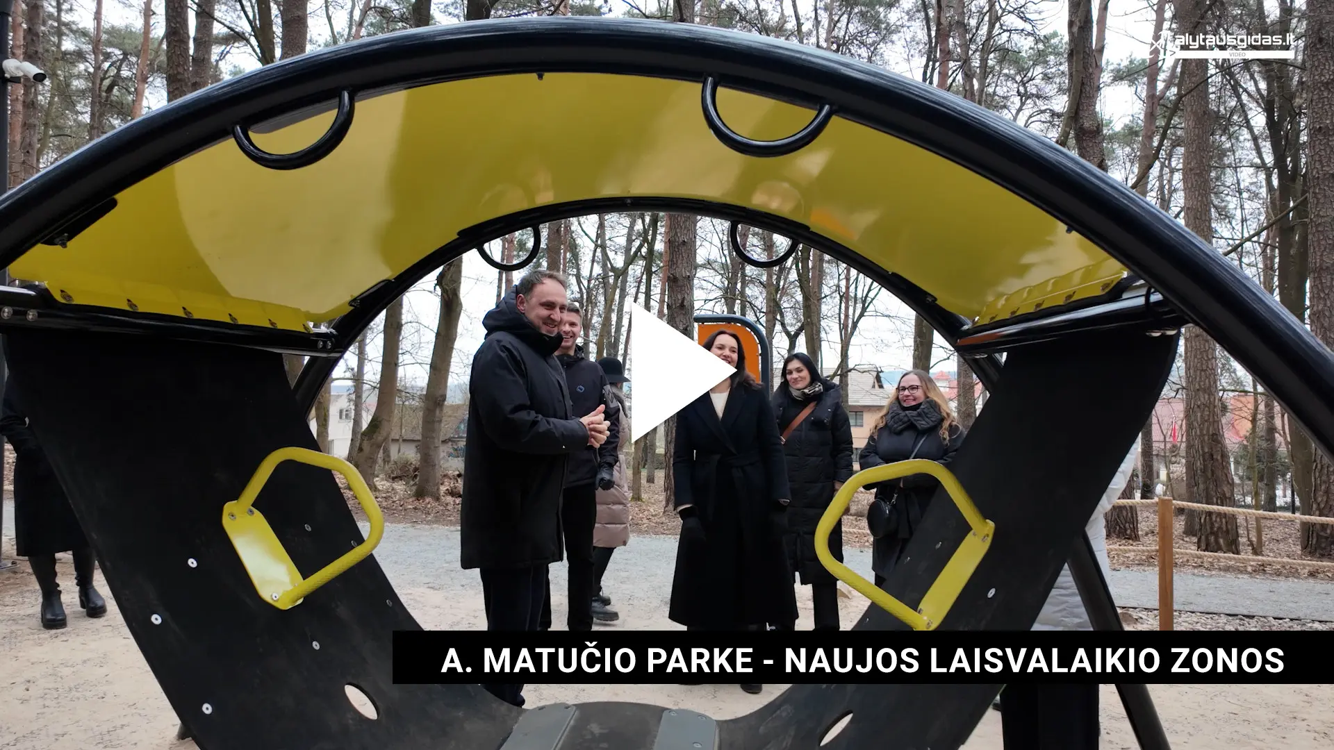 parkas play