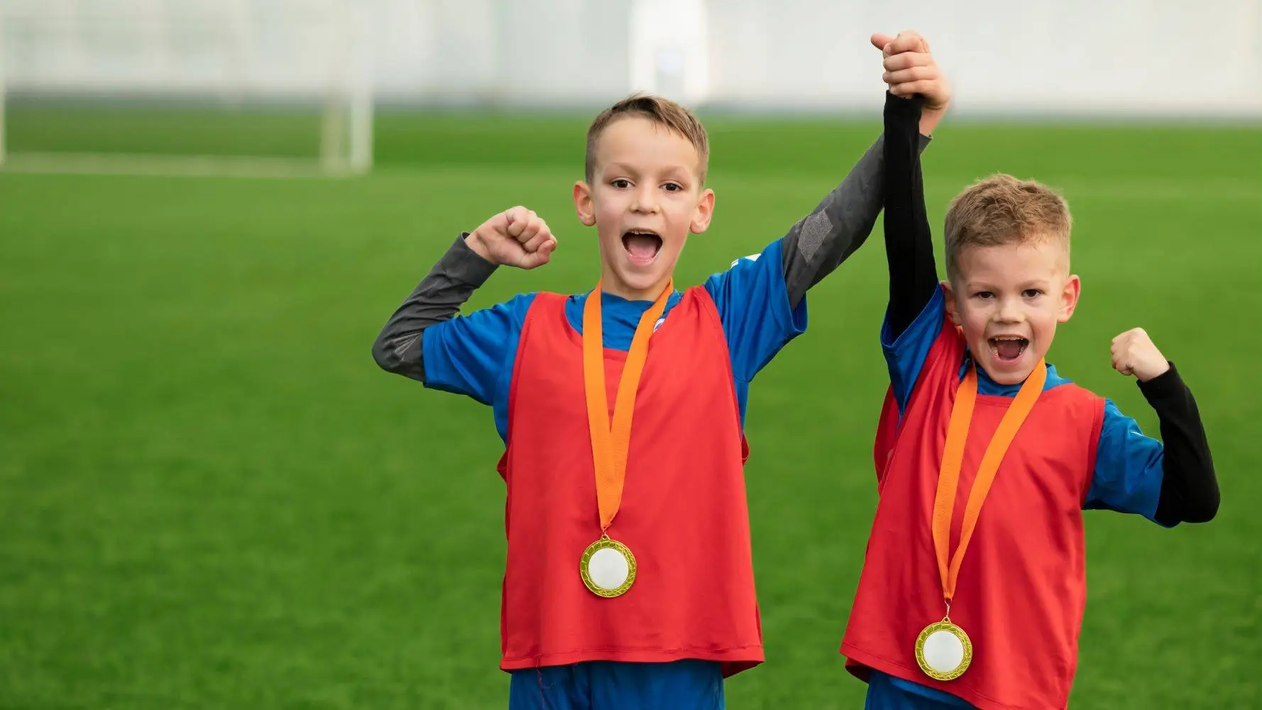 Medaliai vaikų sporto šventei kokią medžiagą, dydį ir spalvą rinktis